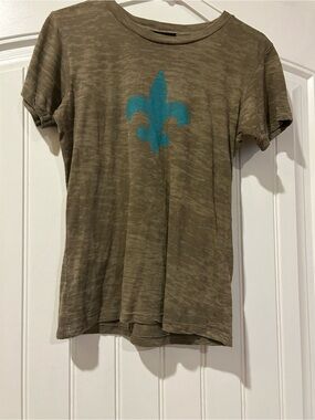 Olive Green Tee with Teal Fleur-de-Lis